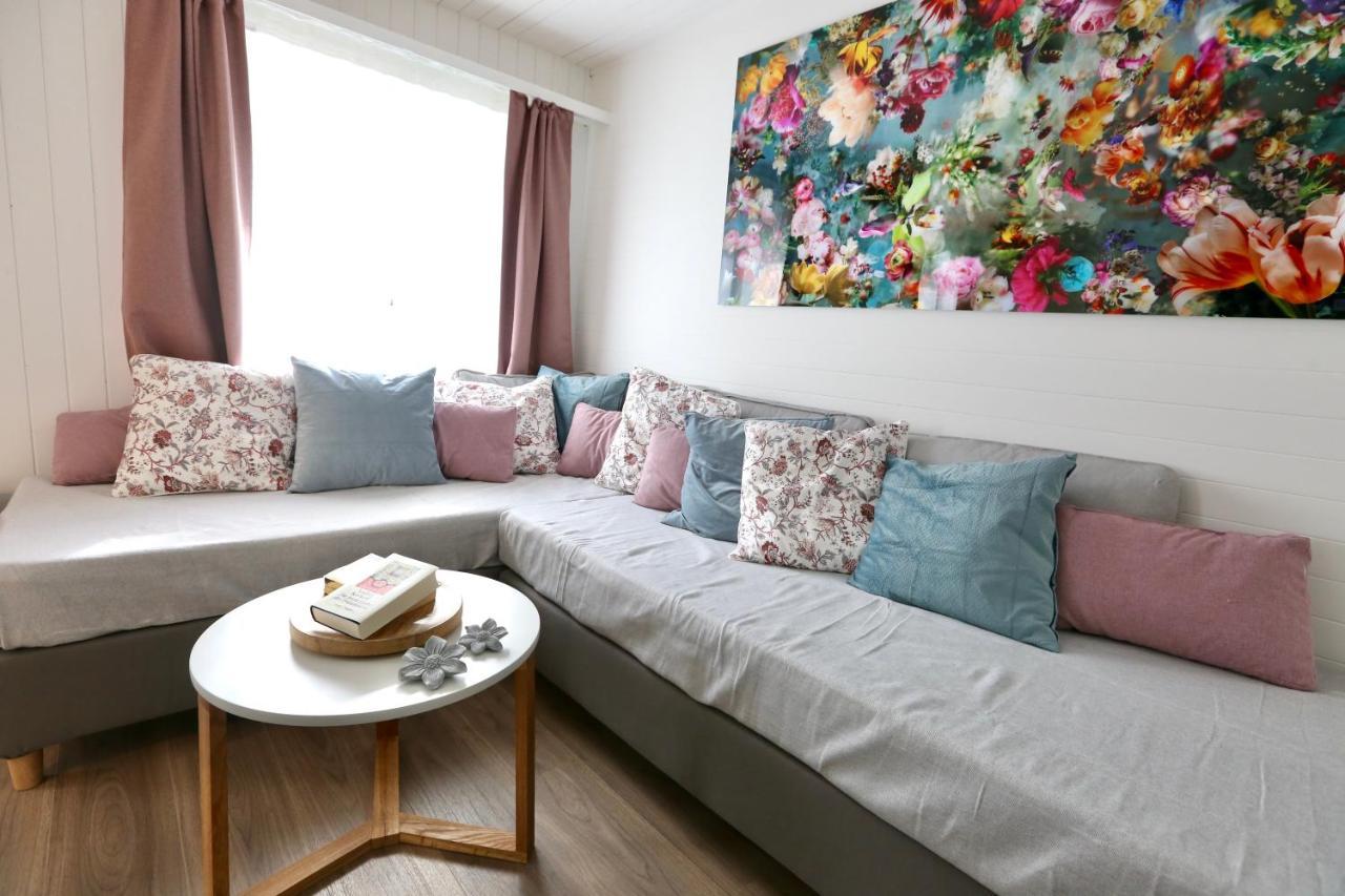 Alp Apartments Centre Location With Traditional Design And Self Check-In 英格堡 外观 照片