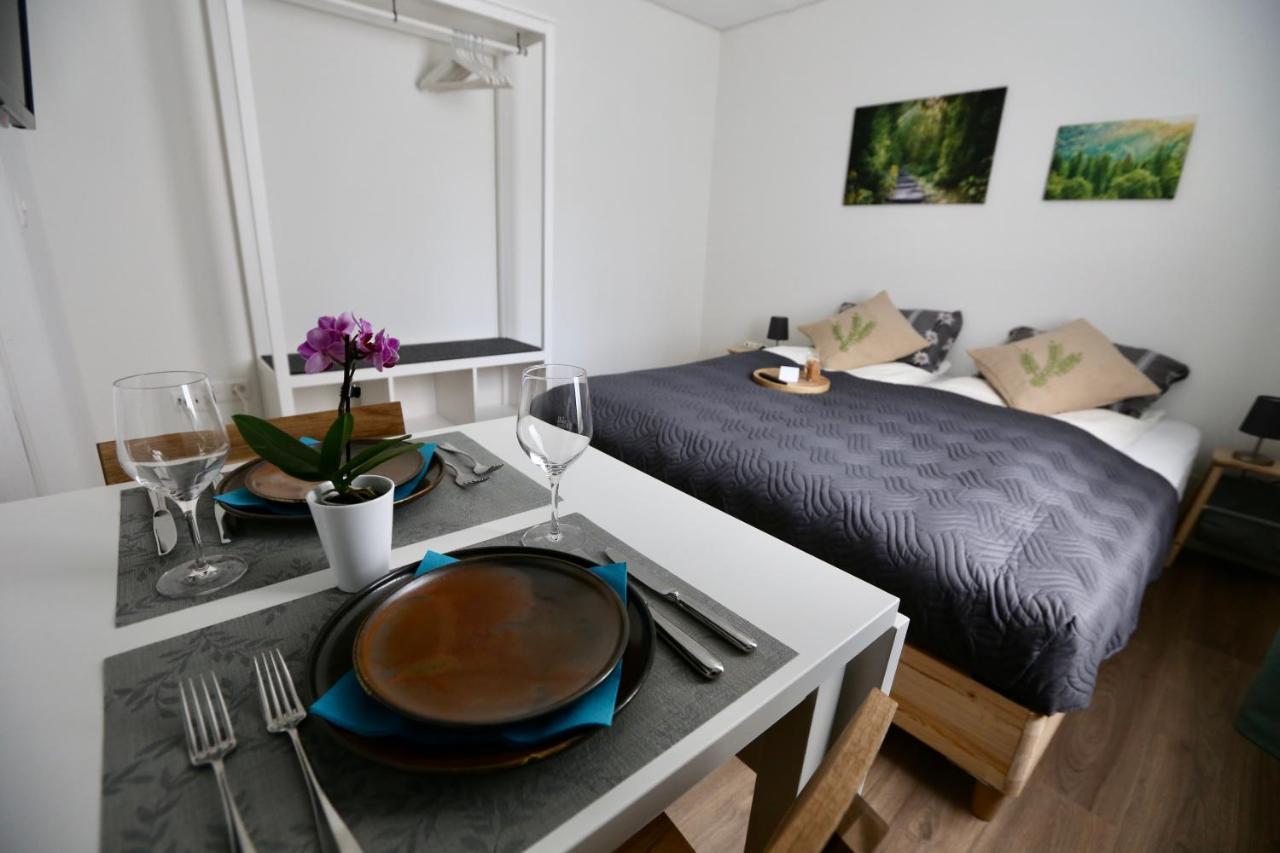Alp Apartments Centre Location With Traditional Design And Self Check-In 英格堡 外观 照片