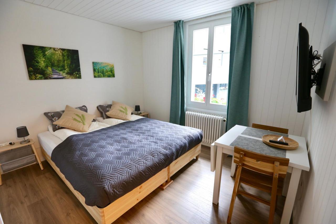 Alp Apartments Centre Location With Traditional Design And Self Check-In 英格堡 外观 照片